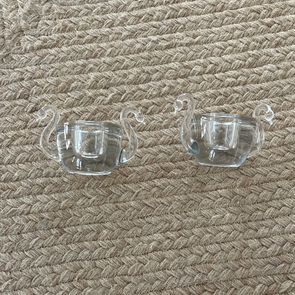 Pair of Clear Glass Vintage Swan Candle Holders - Perfect for Valentine's Day - Picture 10 of 15